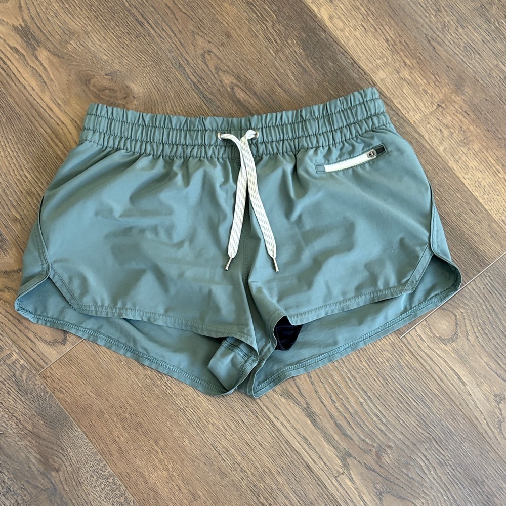 Vuori Women's Olive Green Drawstring Shorts with Lining